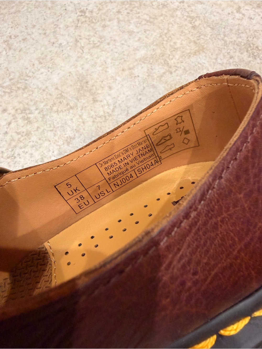 Dr Martens mary Jane’s size 7 - Picture 15 of 15